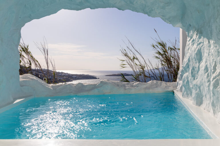 Villa-Myconian-Town-7-768x512