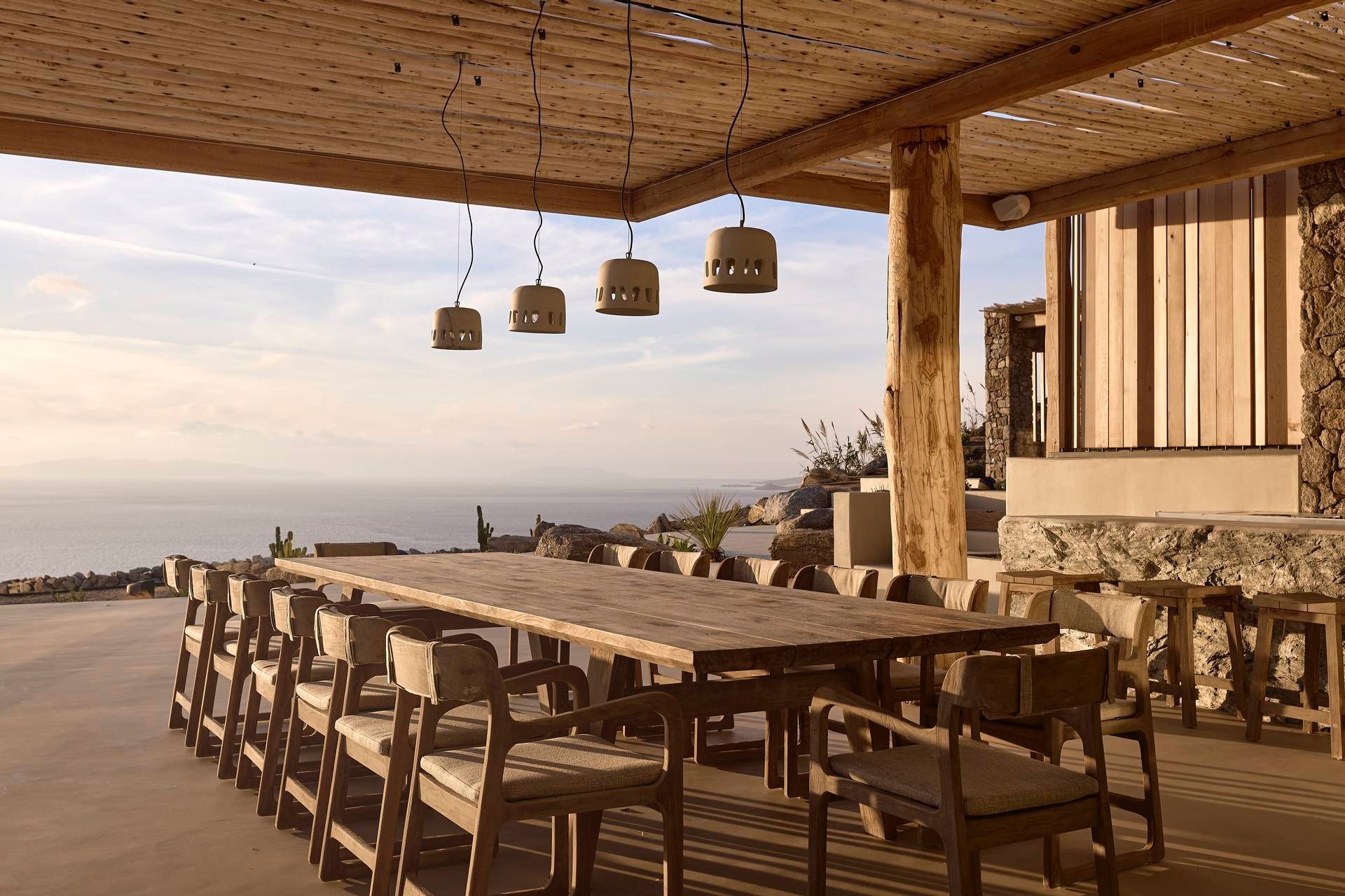 bio-rentals-greece-natural-wood