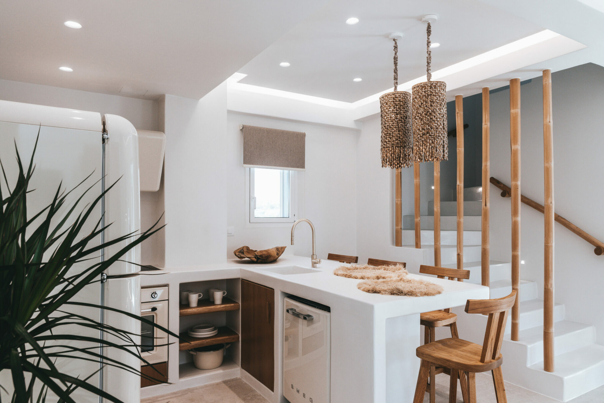 bio-rentals-naxos-dining-corner-1-2048x1366